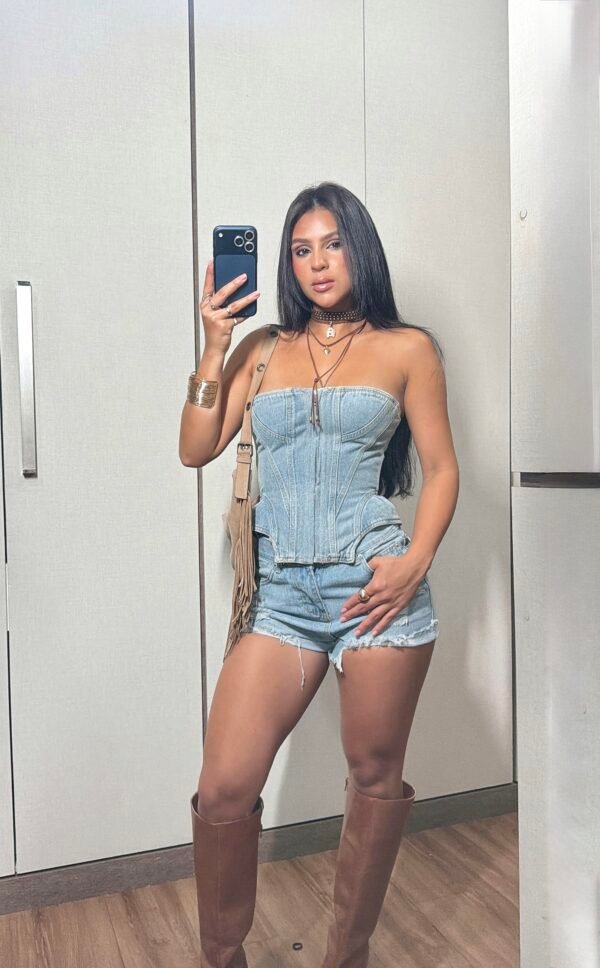 SHORT GONNIA